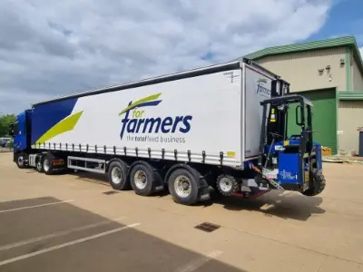 Vierzehn neue Terberg Kinglifter für ForFarmers UK